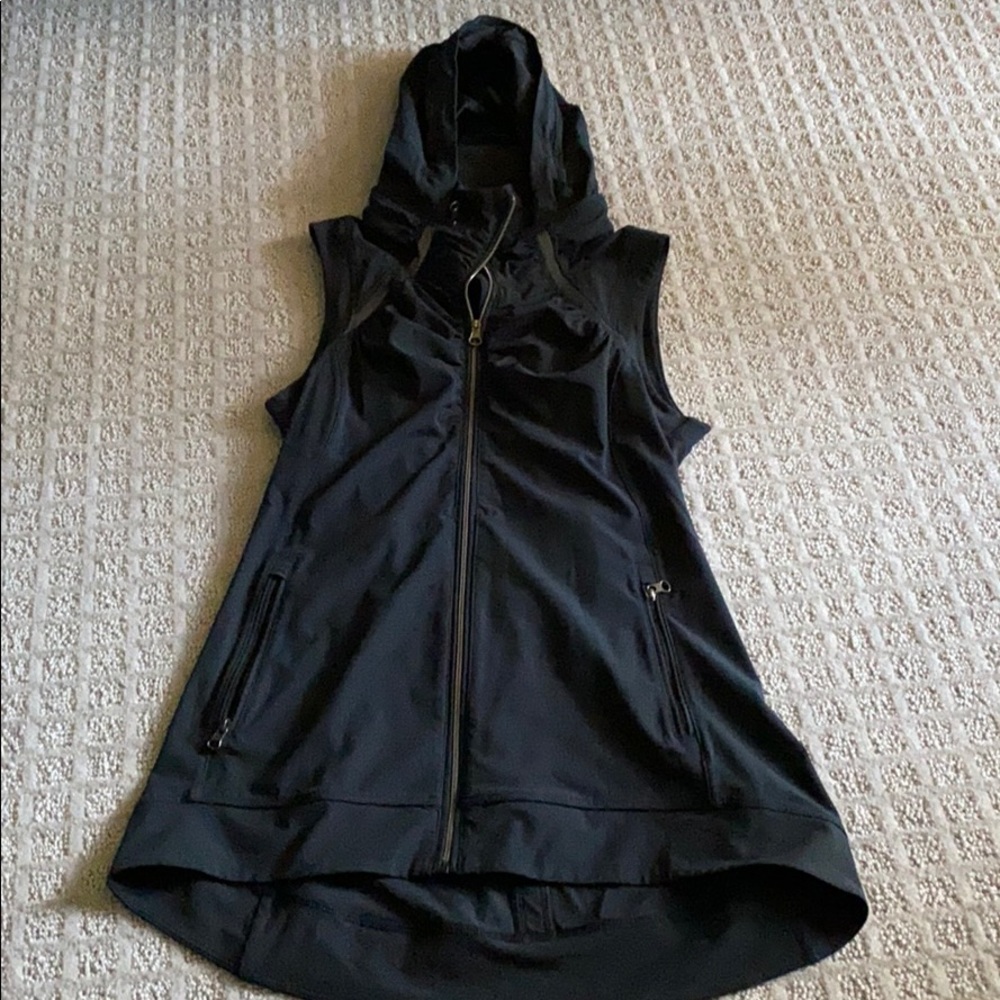 Lululemon athletic hoody vest